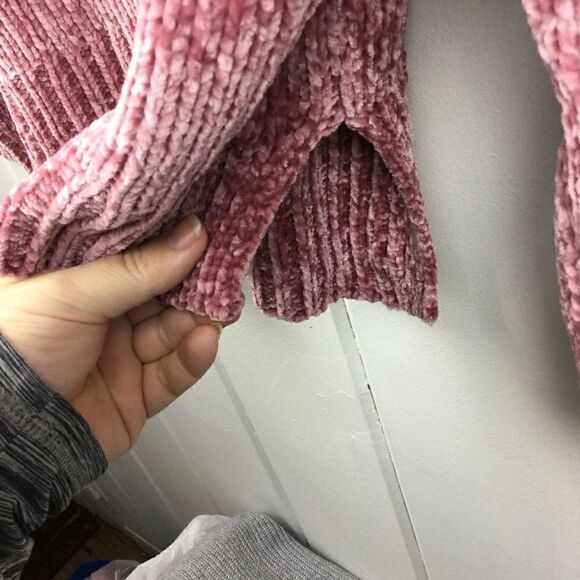 Jones New York Rose (Pink) Chenille Crew Neck Sweater, Size Small - Picture 4 of 8